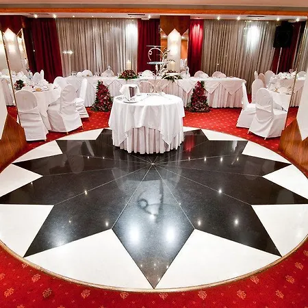 Hotel Oasis Athens